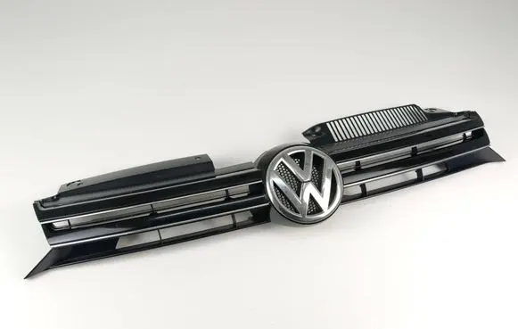 Volkswagen Golf VI Front grill 5K0853651