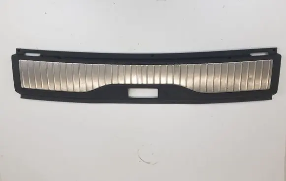 Opel Zafira B Trunk/boot sill cover protection 322225228