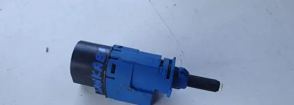 Clutch pedal sensor