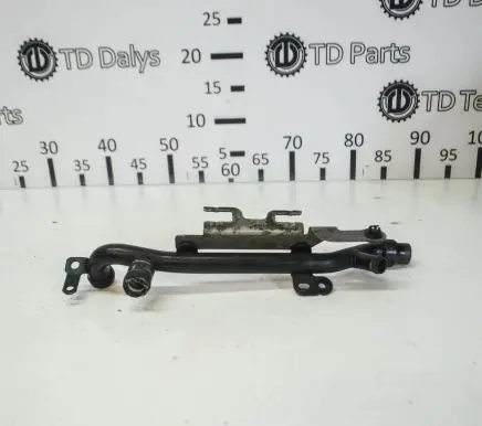 Audi A6 S6 C6 4F Engine coolant pipe/hose 06D121065J