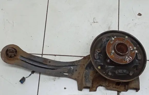 Ford Focus Rear wheel hub spindle/knuckle BV615a969jb Av6t2c005acd