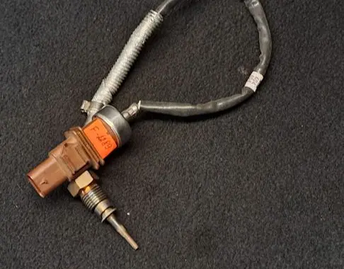 Skoda Superb B8 (3V) Exhaust gas temperature sensor 04L919529D