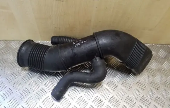 BMW 5 E39 Air intake hose/pipe 4809077901 7786221