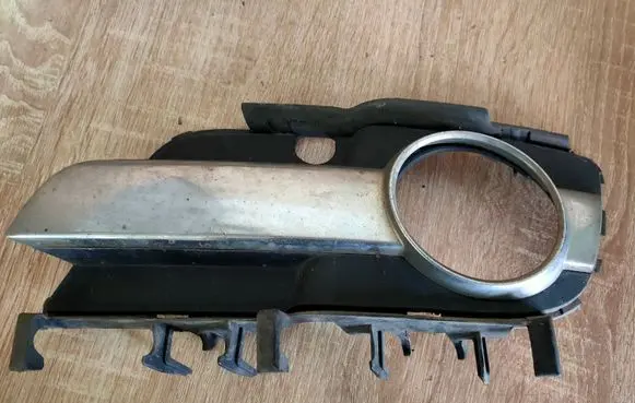 Opel Signum Front fog light trim/grill
