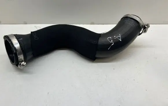 Audi A5 Sportback 8TA Intercooler hose/pipe 8K0145737J