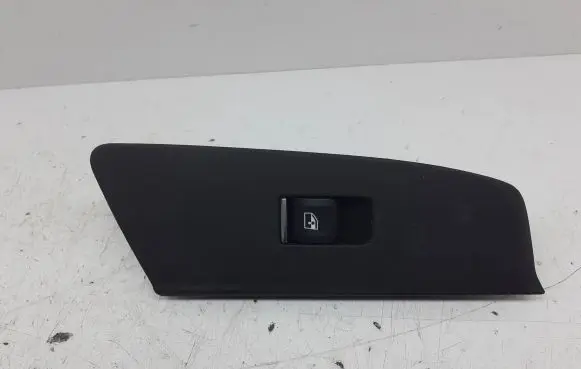 BMW 5 G30 G31 Electric window control switch 9327031