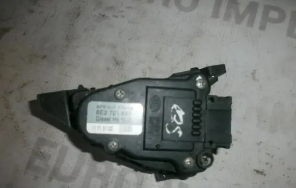Audi A6 S6 C5 4B Accelerator throttle pedal 8e2721523 6pv00777008