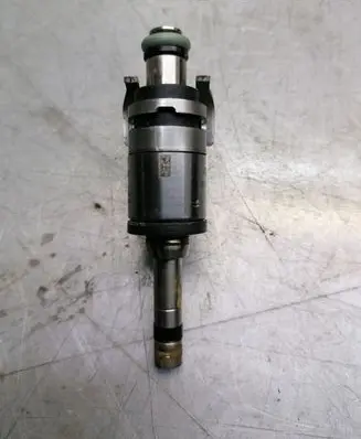 KIA Ceed Fuel injector 3531003ACO