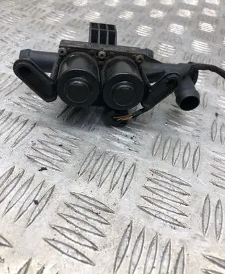 BMW 5 F10 F11 Coolant heater control valve 1147412221 9310349