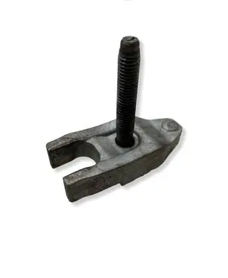 Opel Insignia A Fuel Injector clamp holder 1074261