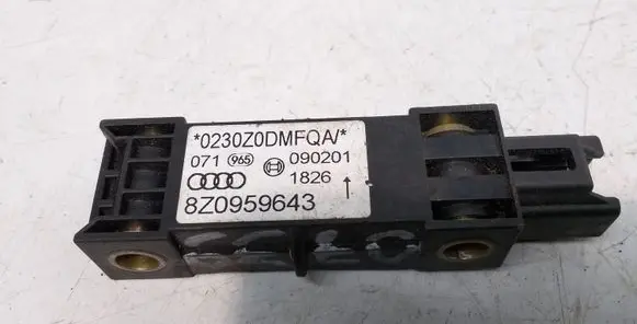 Audi A2 Airbag deployment crash/impact sensor 8Z0959643