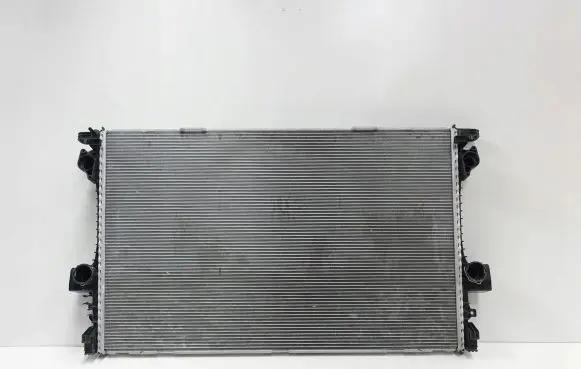 Porsche Panamera (971) Coolant radiator 971121249S
