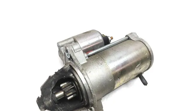 Ford Fiesta Starter motor AV6N11000CA 6124C