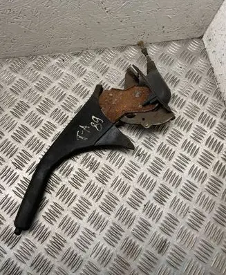Toyota Avensis T220 Handbrake/parking brake lever assembly