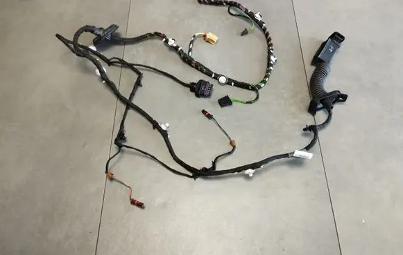 Audi A4 S4 B9 8W Rear door wiring loom 8W0971687BG TAB010403EC
