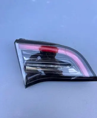 Tesla Model Y Tailgate rear/tail lights 150208800C