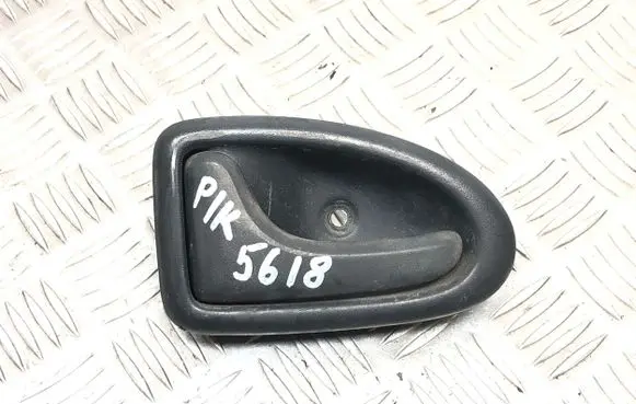 Nissan Primastar Front door interior handle 8200028994 99035201
