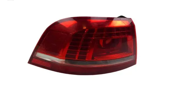 Volkswagen PASSAT B7 Rear/tail lights 3AF945207B