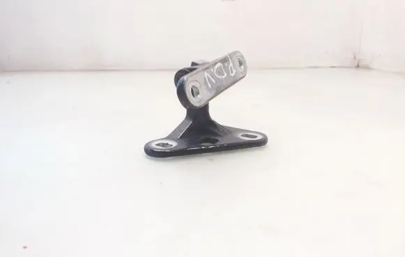 Mercedes-Benz CLS C219 Front door upper hinge