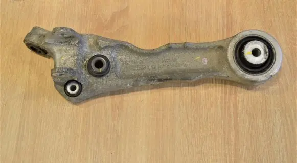 Jaguar XF X250 Front lower control arm/wishbone