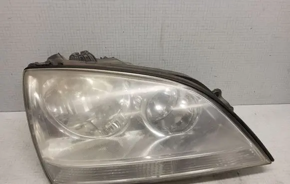 KIA Sorento Headlight/headlamp