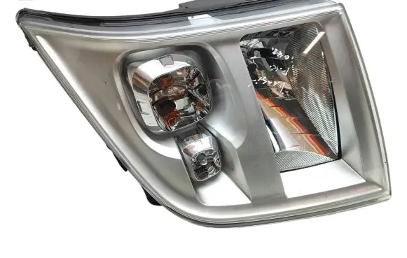 Ford Transit Headlight/headlamp 6C1113W030 10100748 CUJ9A