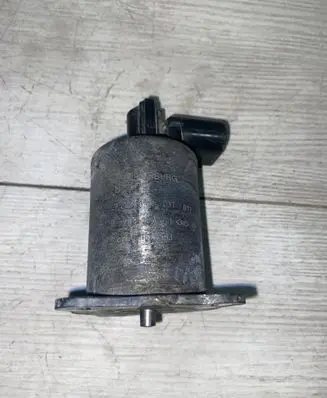 Renault Megane II EGR valve 8200164563 H7700107471 72281801031017