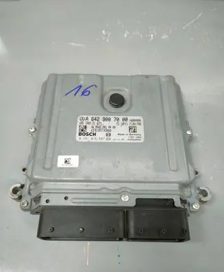Mercedes-Benz E W212 Engine control unit/module A6429007000 6429007000 0281016587