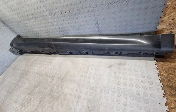 BMW X5 F15 Sill 8054034