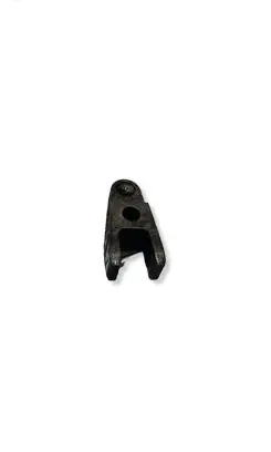 Mercedes-Benz E W210 Fuel Injector clamp holder 