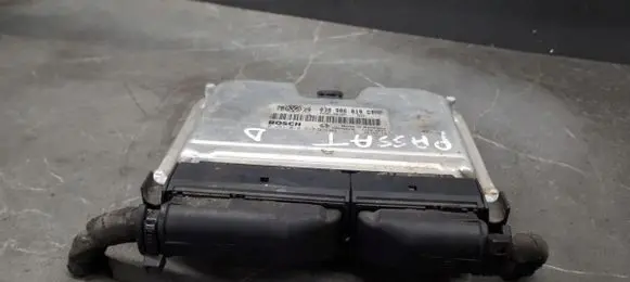 Volkswagen PASSAT B5 Engine control unit/module ECU 038906019gt