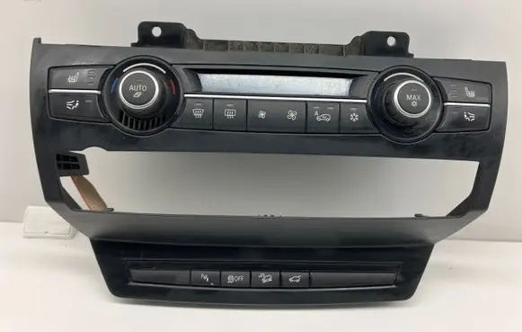 BMW X5 E70 Front fog light trim/grill 20741073 900252420012 9219974