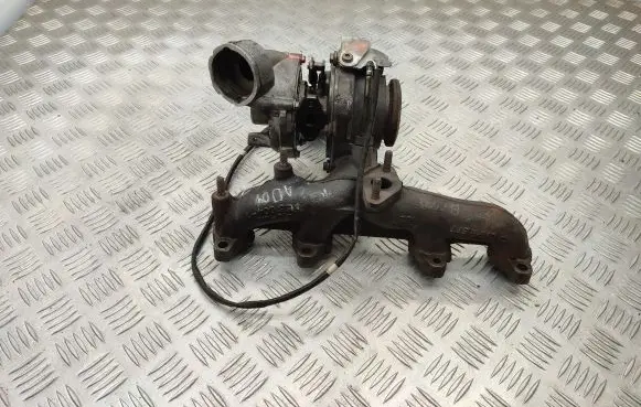 Volkswagen PASSAT B6 Turbo 03G253014N