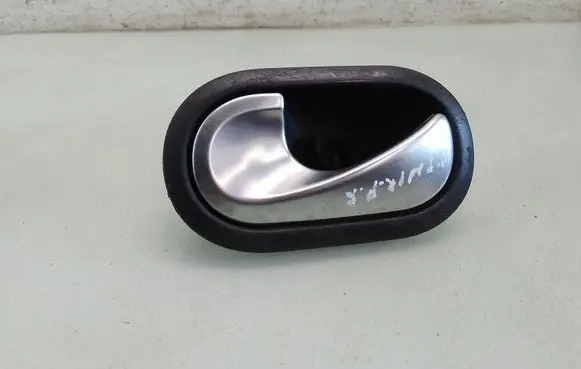 SsangYong Rexton I Front door interior handle