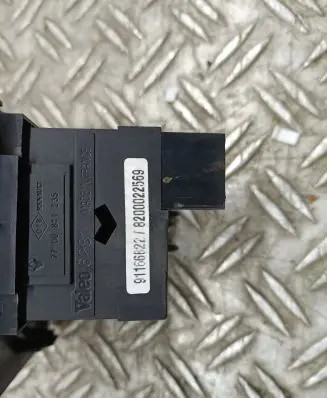 Renault Modus Headlight level height control switch