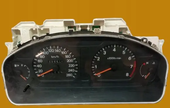 Mitsubishi Galant Speedometer (instrument cluster) MR381824