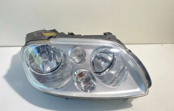 Volkswagen Touran I Headlight/headlamp 1T0941006R