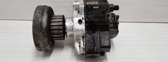 Audi A6 S6 C6 4F Fuel injection high pressure pump 059130755J 0445010125 CP3S3R90