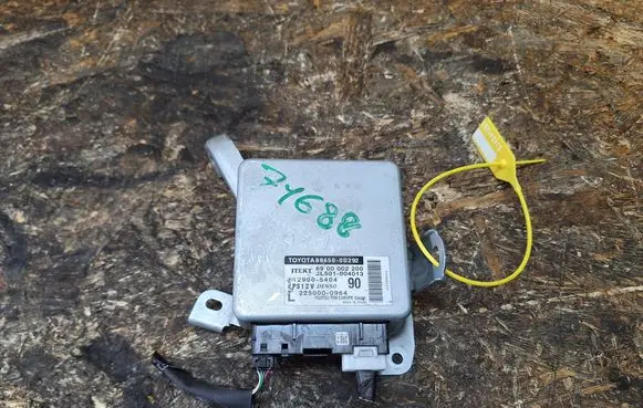 Toyota Yaris Power steering control unit/module 89650-0D292