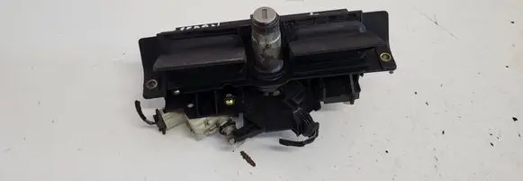Audi A6 S6 C5 4B Tailgate/trunk/boot exterior handle 8D9827565H 4B0827565H
