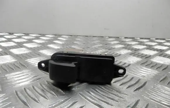Mazda 6 Electric window control switch GP9G66380 I9476