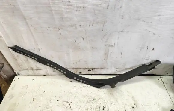 Audi A4 S4 B6 8E 8H Other sill/pillar trim element 8E0867767