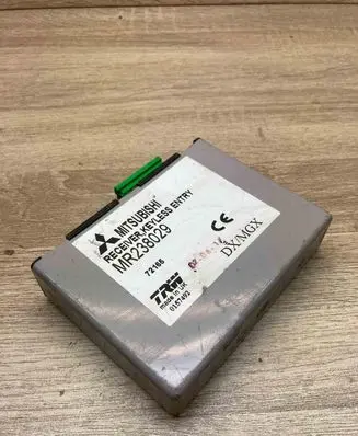 Mitsubishi Carisma Comfort/convenience module MR238029