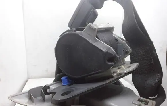 Opel Meriva A Middle seatbelt (rear) F93390052 04167074