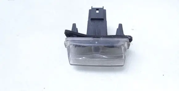 Toyota Avensis T270 Number plate light
