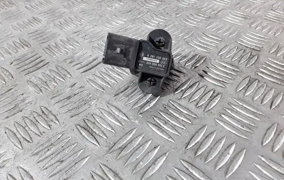 Audi A4 S4 B8 8K Air pressure sensor 0261230053 036906051C