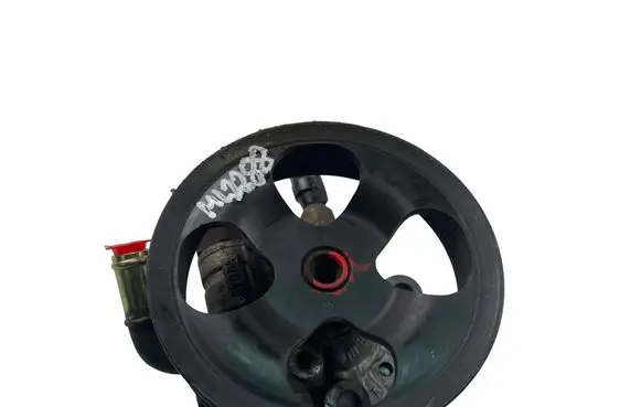 Toyota Avensis T250 Power steering pump 4431005090