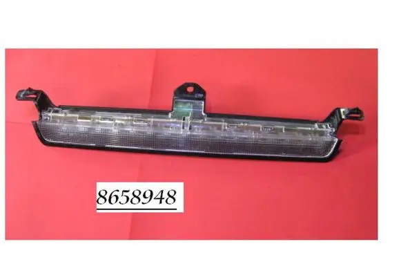 Volvo XC70 Third/center stoplight 8658948