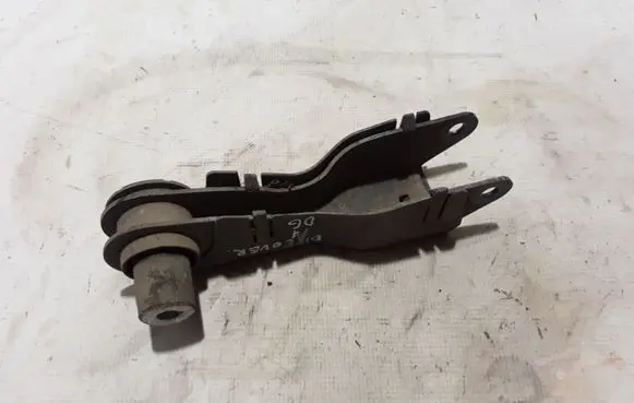 Rear upper control arm/wishbone