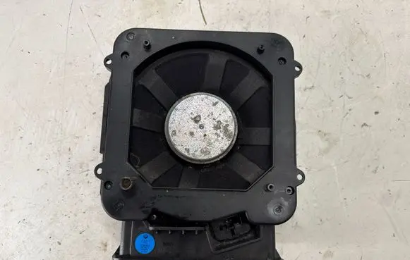 BMW X1 F48 F49 Subwoofer speaker 9278066